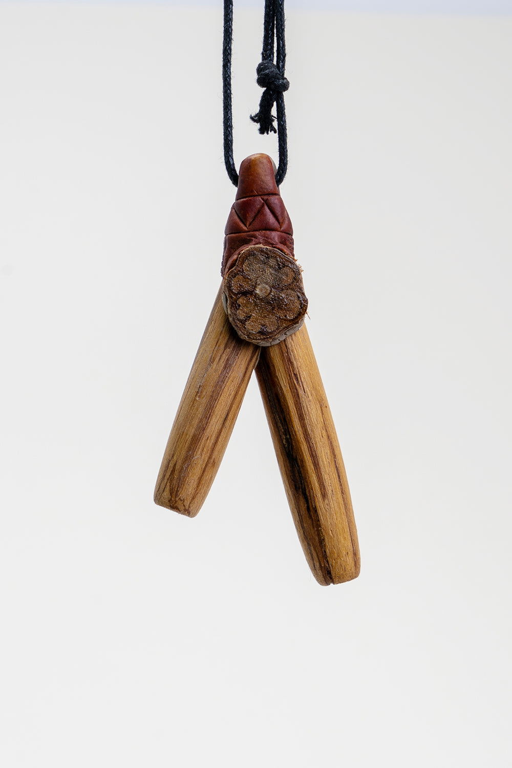 Kuripe 5 - aus Sanda Holz aus Peru